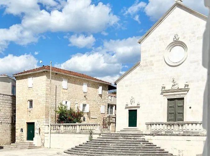 Luxury Aura * Supetar